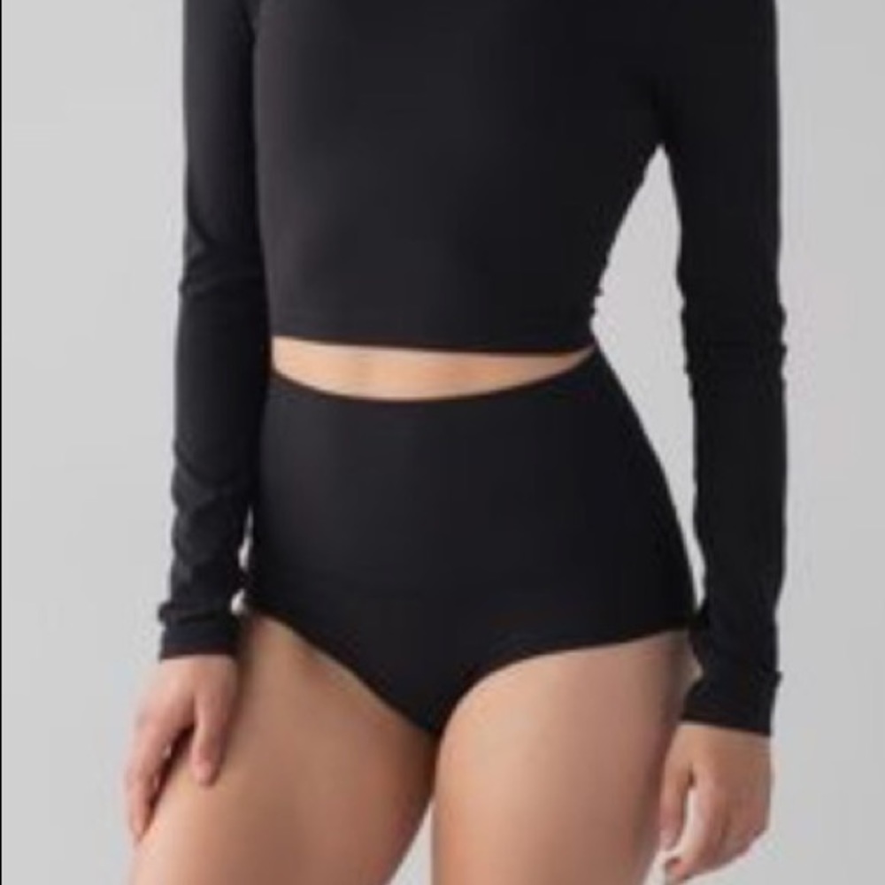 Lululemon Arise Shorts